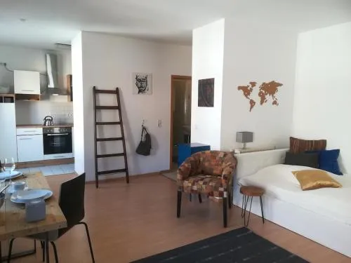 1-Raum-Apartment -Stockholm- in Kamenz, Deutschland
