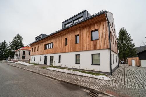 A szálláshely kívülről, Apartmán v centru s terasou (Apartman v centru s terasou) in Destne V Orlickych Horach