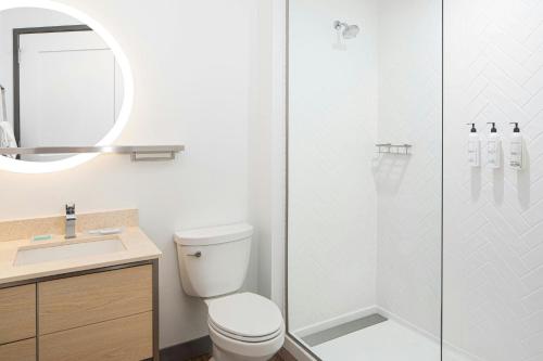 TownePlace Suites by Marriott Pigeon Forge - image 3