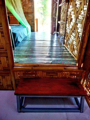 Kohmook Money RUEAN PHAI in Koh Mook-sziget