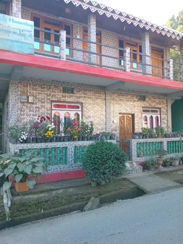 Blessings Homestay in Cart Road