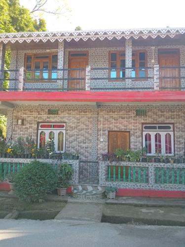 Blessings Homestay in Cart Road