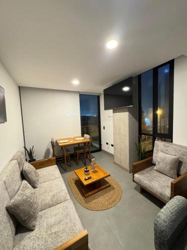 Modern Studio Steps from La Carolina Park