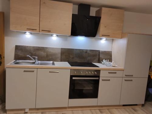virtuve, Haus Heimat & Appartement in Langenfelda