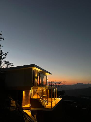 La Villa Hill-ลาวิลล่าฮิลล์ near Pong Sa Health Promoting Hospital