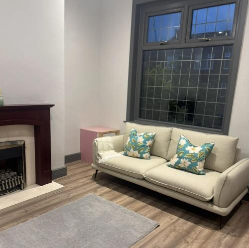 Easy Stay Home gîte à louer Stalybridge