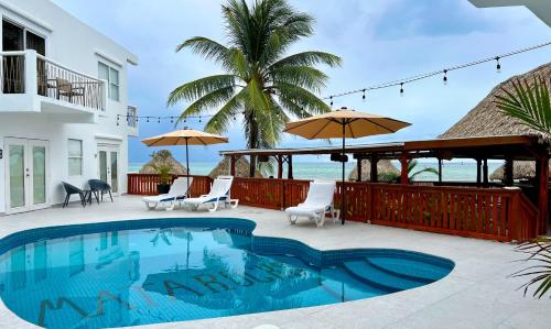 . Mata Rocks Resort