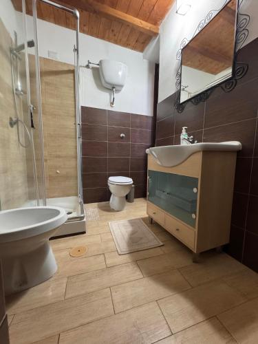 Il Borgo degli Abeti in Рончильоне