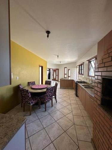Casa 3 quartos, 3 banheiro - com piscina, quiosque in São João do Rio Vermelho