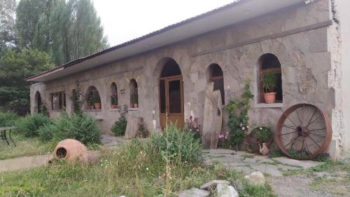 Saro B&B in Tatev in Tatev