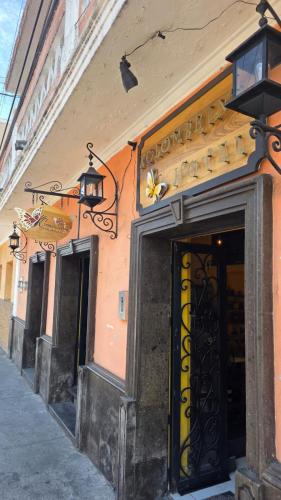 Exterior view, Kolombrini Hotel in Tlaquepaque