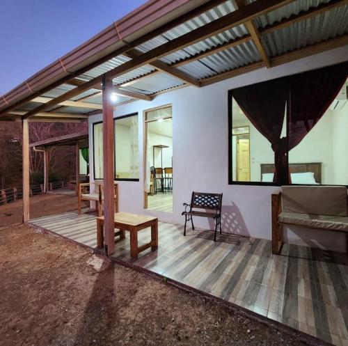 Entrance, Papaturro House in La Cruz