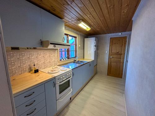 Kitchen, Farmstay Gotes Cabin, 4p in Arjang