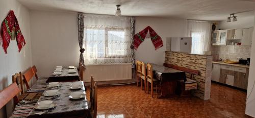 Pensiunea Amalia in Munună