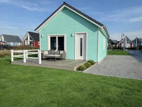 Ferienhaus Sanibel mit Kaminofen in Berg, Deutschland