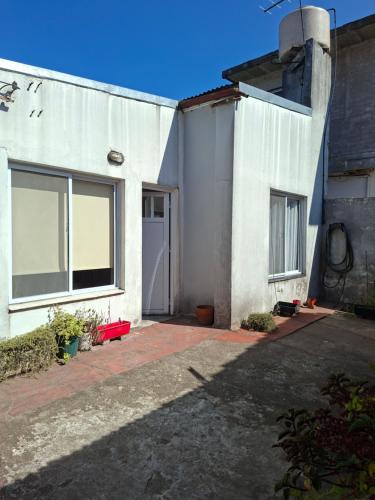 Vista Exterior, Julia's in Barrio Parque Luro