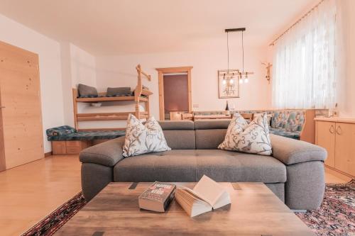 Ladin Apartment in San Martino In Badia