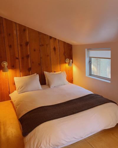 2 bedrooms, 2 beds