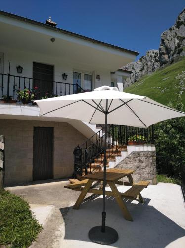 Erkély/terasz, Casa EL CANTO in San Roque De Riomiera