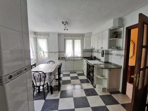Casa EL CANTO in San Roque De Riomiera