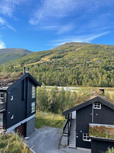 Velkommen til topp leilighet på Strandafjellet 2 soverom og hems (Velkommen til topp leilighet pa Strandafjellet 2 soverom og hems) in Stranda
