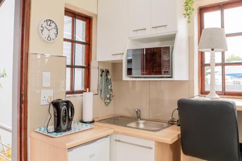 Cuina, Modern Edenvale Studio Close to Airport & Highways in Edenvale