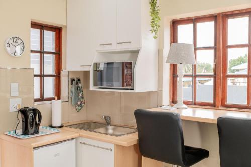 Modern Edenvale Studio Close to Airport & Highways in Edenvale