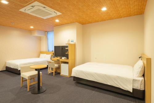 room detail thumbnail 1