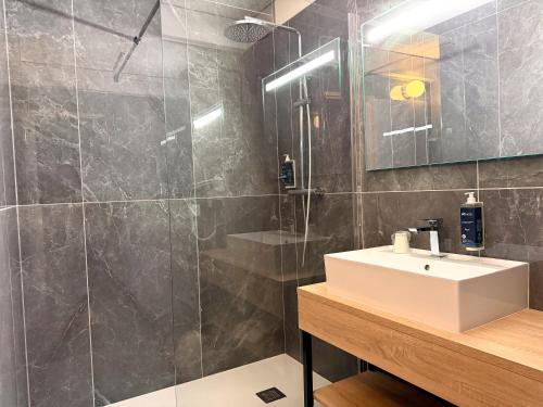 Hôtel Sanotel - image 10