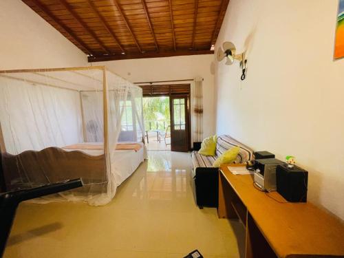Chamika's Welcome Guest House - image 5
