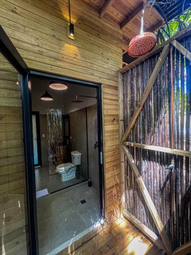 Tropical Cozy Cabin - Playa Venao in Лас Эскобас дель Венадо