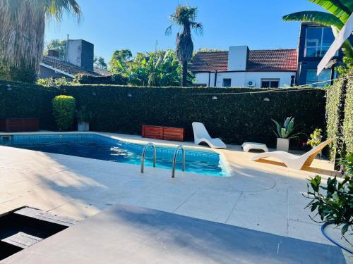 Modern full house rental for 7 people