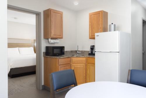 Holiday Inn Express - Ludlow - Chicopee Area an IHG Hotel - image 14