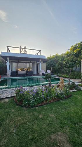 Seaview Spirit Private Pool & Jacuzzi Villa – khách sạn tại Khao Tao
