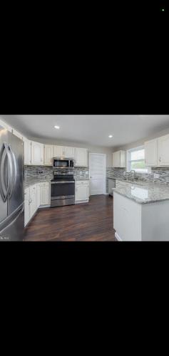 Kitchen, The Carneys Point Cottage in Carneys Point (NJ)