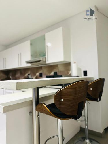 Modern stay in Klein Windhoek - image 5