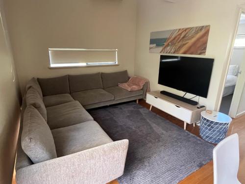 2 bed self-contained Beach Shack – khách sạn tại Preston Beach