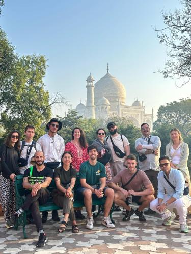 Zigzag Homestay - Mathura