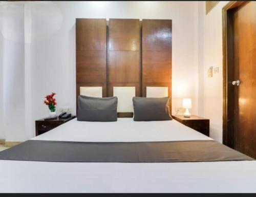 Hotel Parth Palace