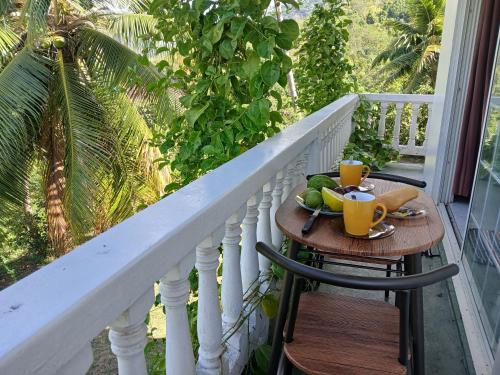 شرفة/ تراس, Hiva Oa Villa Lodge in جزر ماركيساس