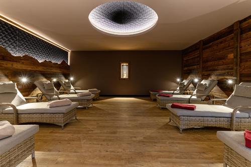Spa, 高山陽光酒店 (Hotel Alpensonne) in 巴特維塞