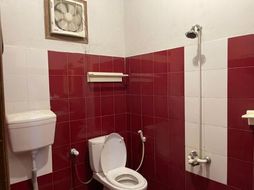 HostHub Guest House Gulshan iqbal - image 12