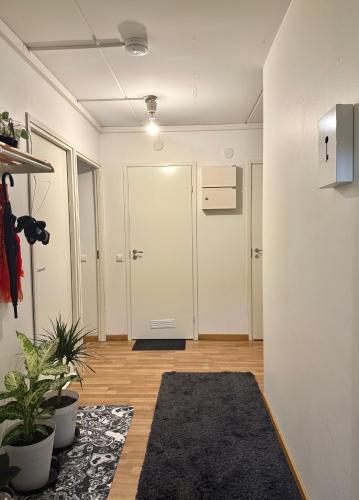 Cozy Room Near Itakeskus Metro in Marjaniemi