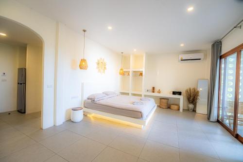 Crocus Garden - เกาะพะงัน