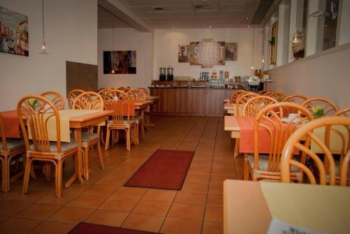 Restaurant, Elbbrucken Hotel in Rothenburgsort
