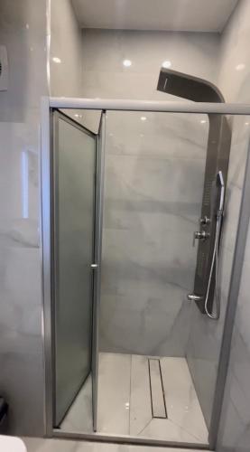 Modern Apartment in Um Uthaina Amman - image 5