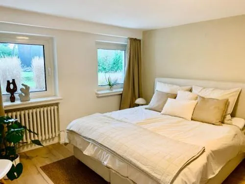 Komfortable Wohnung für bis zu 6 Personen in Rheinnähe,Messe,Phantasialand in Bornheim, Deutschland