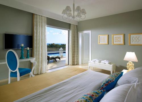 80893039 Anemos Luxury Grand Resort