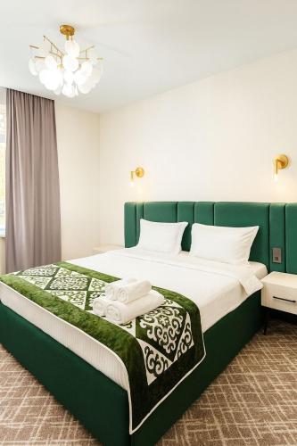Naya Hotel