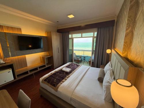 เมอร์เมด บีช โฮเต็ล (Mermaid Beach Hotel) in อัจมาน